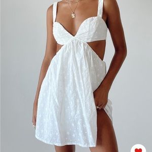 Never worn princess Polly dress NWT